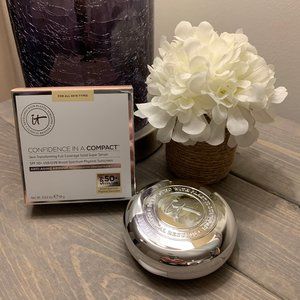 IT Cosmetics Confidence in a Compact Medium